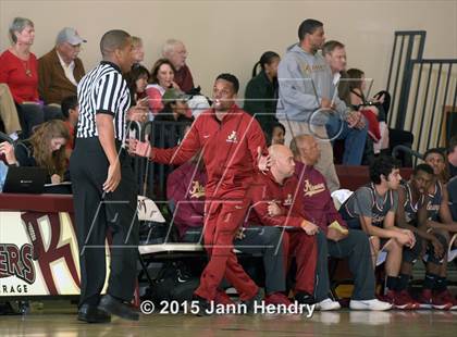 Thumbnail 2 in De La Salle @ Alemany (MaxPreps Holiday Classic) photogallery.