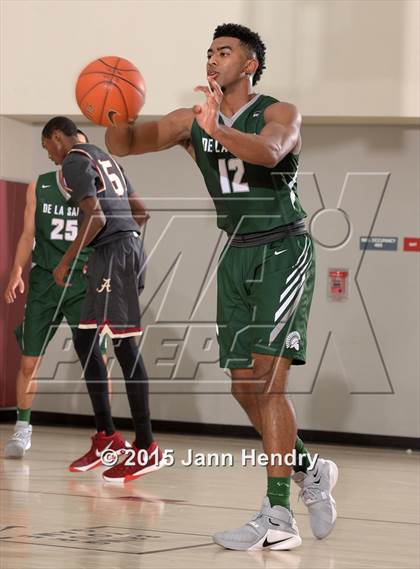 Thumbnail 3 in De La Salle @ Alemany (MaxPreps Holiday Classic) photogallery.