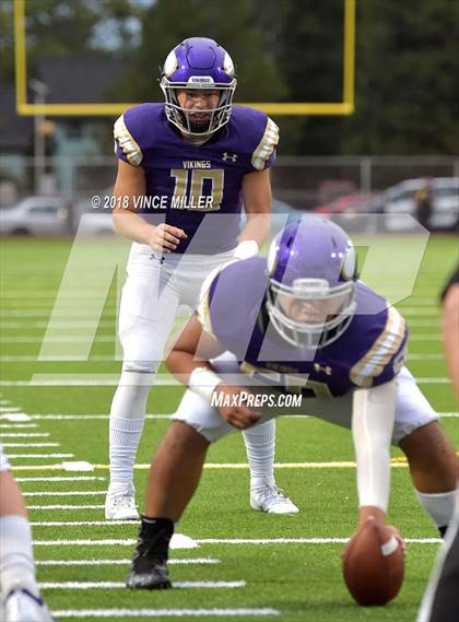 Thumbnail 1 in Sumner @ Puyallup photogallery.