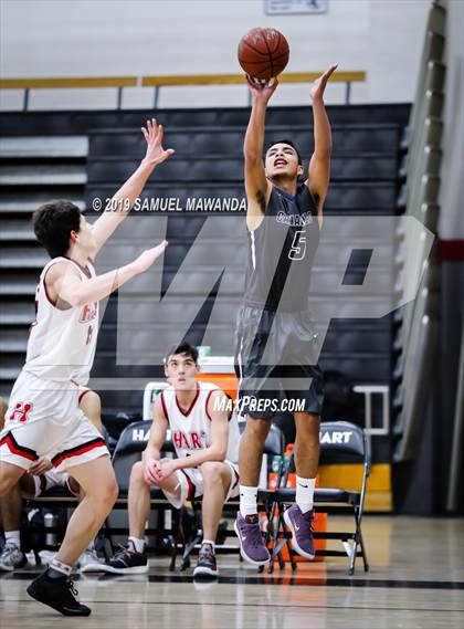 Thumbnail 3 in Hart vs Camarillo (Hart Holiday Classic) photogallery.