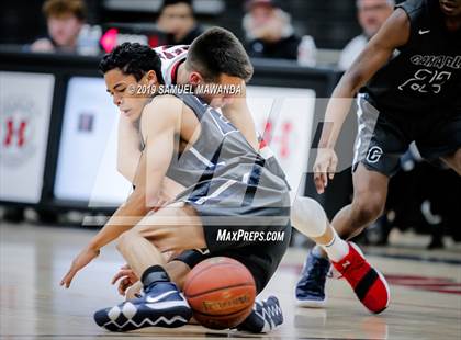 Thumbnail 1 in Hart vs Camarillo (Hart Holiday Classic) photogallery.