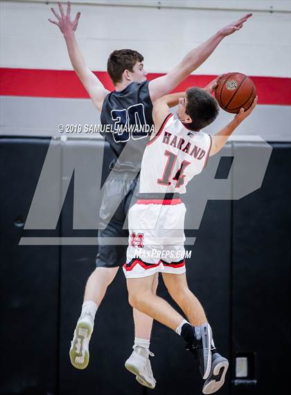 Thumbnail 2 in Hart vs Camarillo (Hart Holiday Classic) photogallery.
