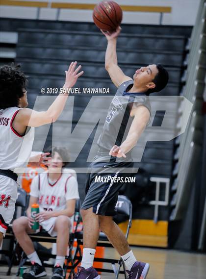 Thumbnail 2 in Hart vs Camarillo (Hart Holiday Classic) photogallery.