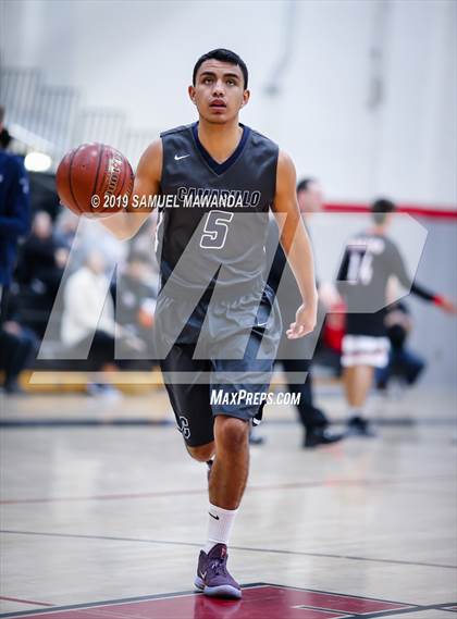 Thumbnail 3 in Hart vs Camarillo (Hart Holiday Classic) photogallery.