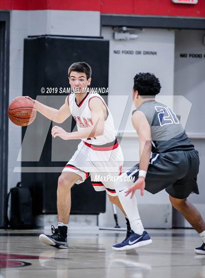 Thumbnail 2 in Hart vs Camarillo (Hart Holiday Classic) photogallery.