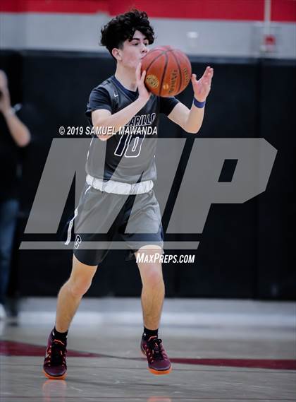 Thumbnail 3 in Hart vs Camarillo (Hart Holiday Classic) photogallery.
