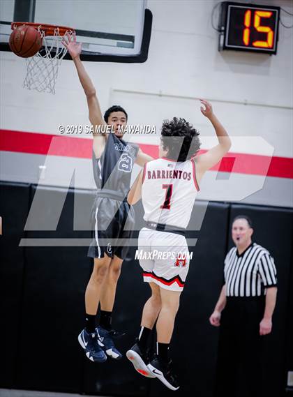 Thumbnail 2 in Hart vs Camarillo (Hart Holiday Classic) photogallery.