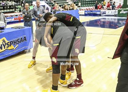 Thumbnail 3 in Mount Vernon vs Green Tech (NYSPHSAA Class AA Final) photogallery.