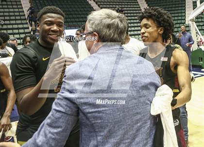 Thumbnail 1 in Mount Vernon vs Green Tech (NYSPHSAA Class AA Final) photogallery.