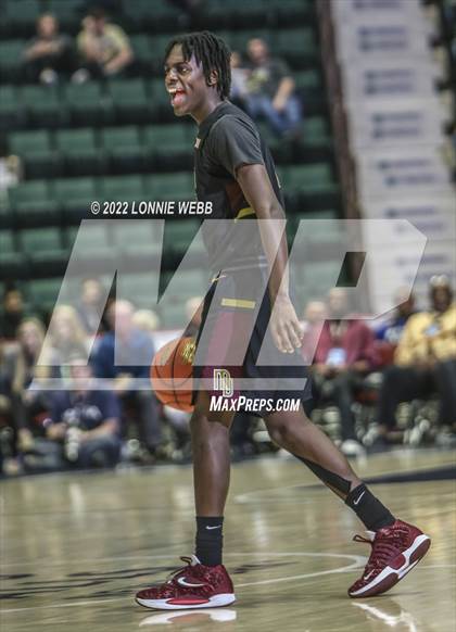 Thumbnail 2 in Mount Vernon vs Green Tech (NYSPHSAA Class AA Final) photogallery.
