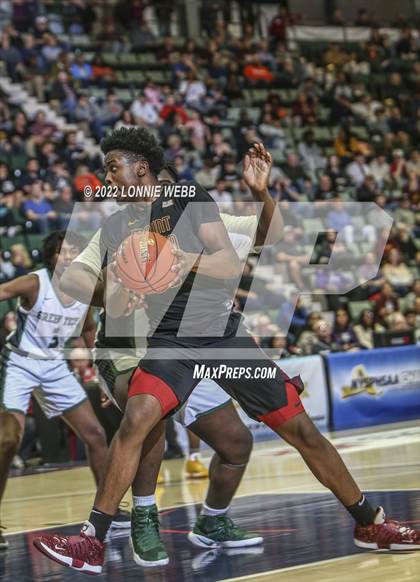 Thumbnail 1 in Mount Vernon vs Green Tech (NYSPHSAA Class AA Final) photogallery.