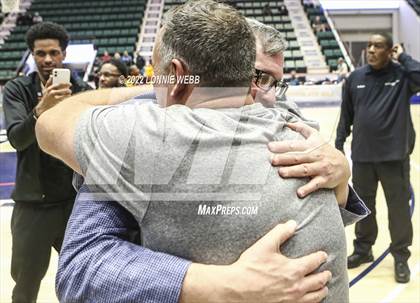 Thumbnail 3 in Mount Vernon vs Green Tech (NYSPHSAA Class AA Final) photogallery.