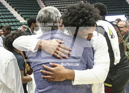 Thumbnail 1 in Mount Vernon vs Green Tech (NYSPHSAA Class AA Final) photogallery.