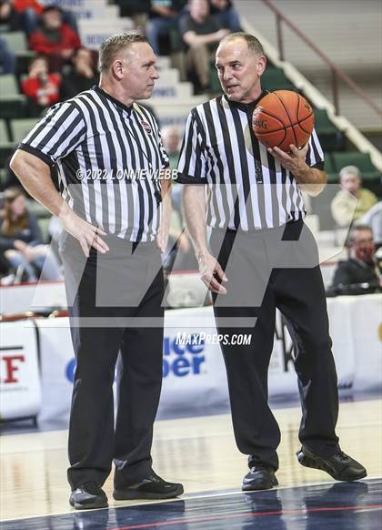 Thumbnail 2 in Mount Vernon vs Green Tech (NYSPHSAA Class AA Final) photogallery.
