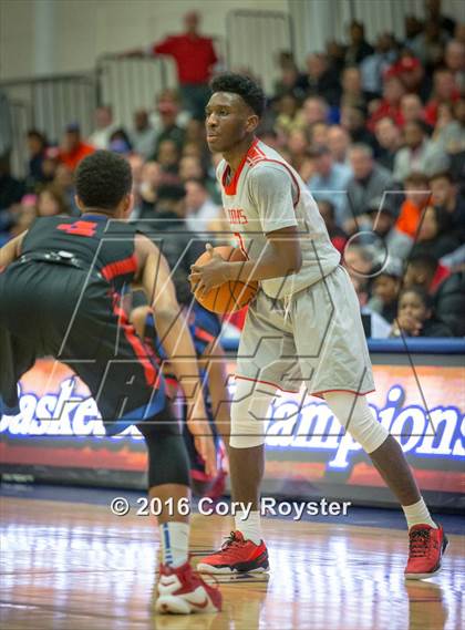 Thumbnail 1 in St. John's vs. DeMatha (WCAC Championship) photogallery.