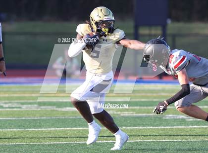 Thumbnail 3 in Bishop McDevitt vs. Clarkson North photogallery.