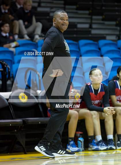 Thumbnail 2 in American vs Half Moon Bay (Santa Cruz Warriors NorCal Invitational) photogallery.