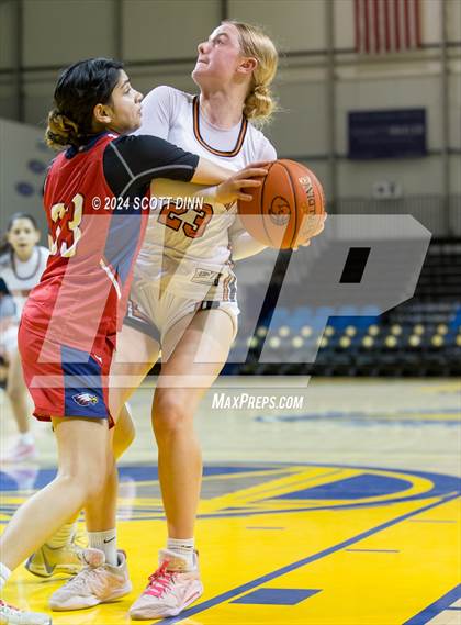 Thumbnail 2 in American vs Half Moon Bay (Santa Cruz Warriors NorCal Invitational) photogallery.