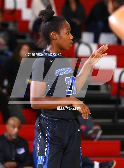Thumbnail 1 in Serra vs. Windward (Battle of the Beach) photogallery.