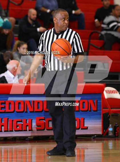 Thumbnail 3 in Serra vs. Windward (Battle of the Beach) photogallery.