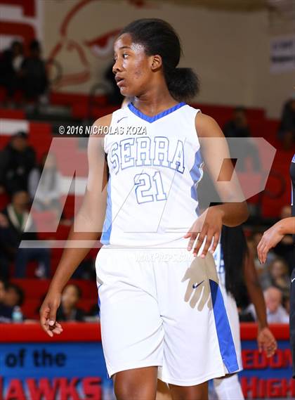 Thumbnail 2 in Serra vs. Windward (Battle of the Beach) photogallery.