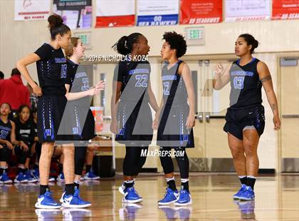 Thumbnail 3 in Serra vs. Windward (Battle of the Beach) photogallery.