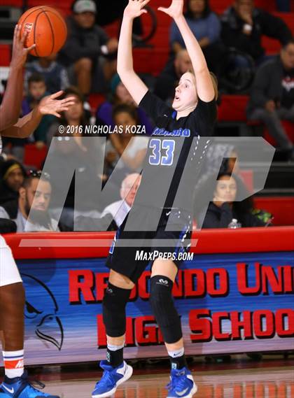 Thumbnail 1 in Serra vs. Windward (Battle of the Beach) photogallery.