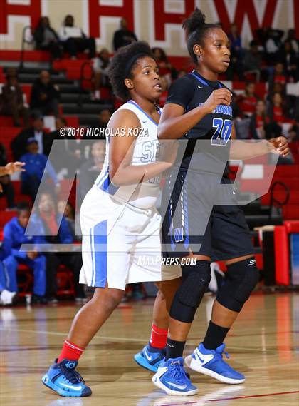 Thumbnail 1 in Serra vs. Windward (Battle of the Beach) photogallery.