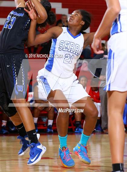 Thumbnail 3 in Serra vs. Windward (Battle of the Beach) photogallery.