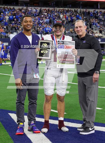 Thumbnail 3 in Stamford vs. Ganado (UIL 2A Division I Football Final Medal Ceremony) photogallery.