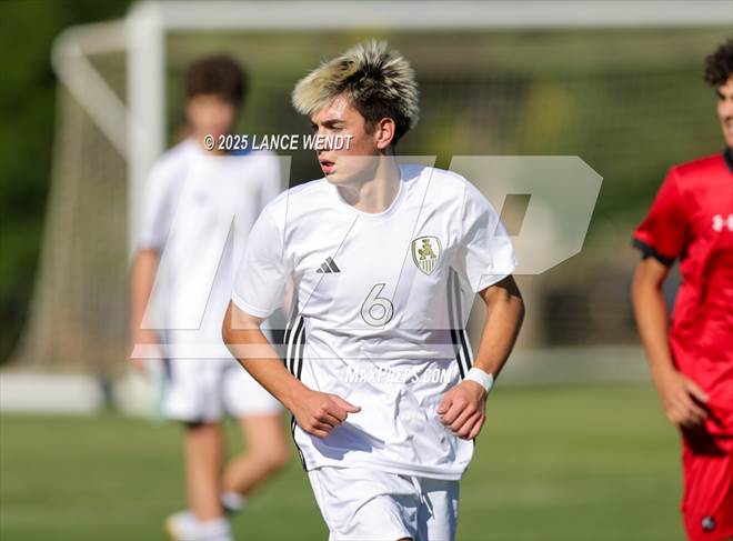 null - Photo 11