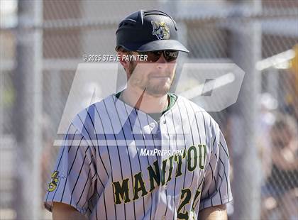 Thumbnail 2 in Manitou Springs vs St. Helens (Coach Bob Invitational) photogallery.