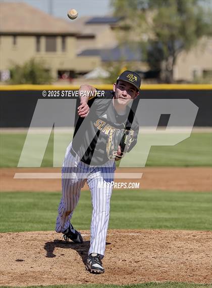 Thumbnail 2 in Manitou Springs vs St. Helens (Coach Bob Invitational) photogallery.