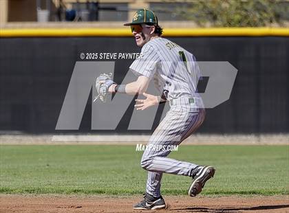 Thumbnail 2 in Manitou Springs vs St. Helens (Coach Bob Invitational) photogallery.