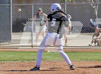 Thumbnail 3 in Manitou Springs vs St. Helens (Coach Bob Invitational) photogallery.