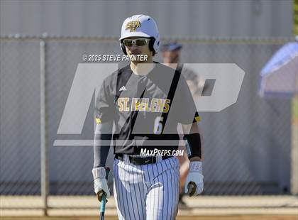 Thumbnail 2 in Manitou Springs vs St. Helens (Coach Bob Invitational) photogallery.
