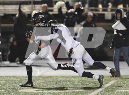 Thumbnail 1 in Hudson vs. Perry (OHSAA Division II Semifinal Playoff) photogallery.