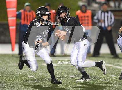 Thumbnail 2 in Hudson vs. Perry (OHSAA Division II Semifinal Playoff) photogallery.