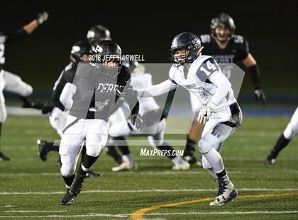 Thumbnail 2 in Hudson vs. Perry (OHSAA Division II Semifinal Playoff) photogallery.