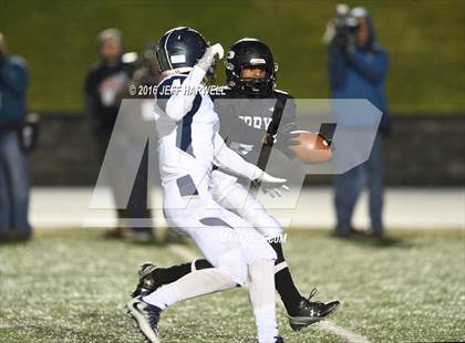 Thumbnail 1 in Hudson vs. Perry (OHSAA Division II Semifinal Playoff) photogallery.