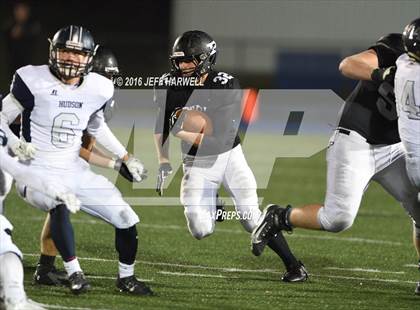 Thumbnail 1 in Hudson vs. Perry (OHSAA Division II Semifinal Playoff) photogallery.