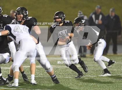 Thumbnail 2 in Hudson vs. Perry (OHSAA Division II Semifinal Playoff) photogallery.