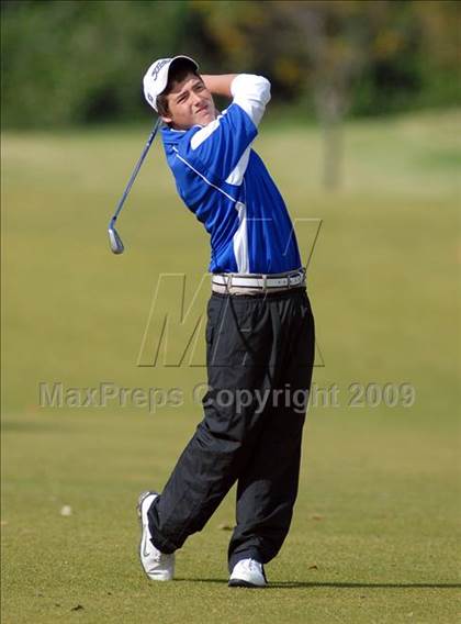 Thumbnail 1 in Benton (IHSA Class 1A Sectional)  photogallery.