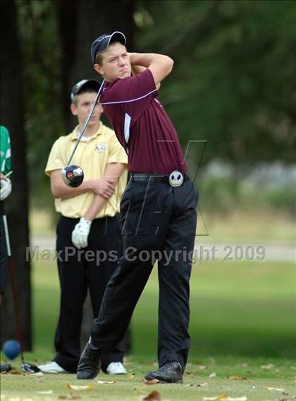 Thumbnail 3 in Benton (IHSA Class 1A Sectional)  photogallery.