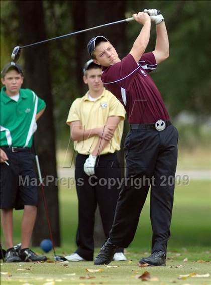 Thumbnail 3 in Benton (IHSA Class 1A Sectional)  photogallery.