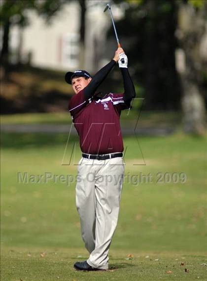 Thumbnail 2 in Benton (IHSA Class 1A Sectional)  photogallery.