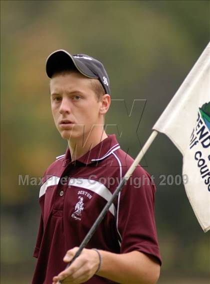 Thumbnail 2 in Benton (IHSA Class 1A Sectional)  photogallery.