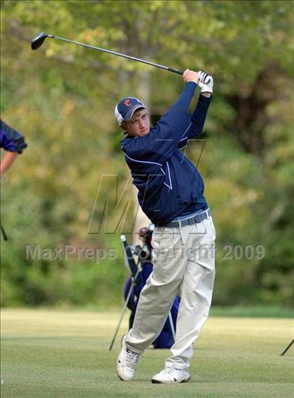 Thumbnail 2 in Benton (IHSA Class 1A Sectional)  photogallery.