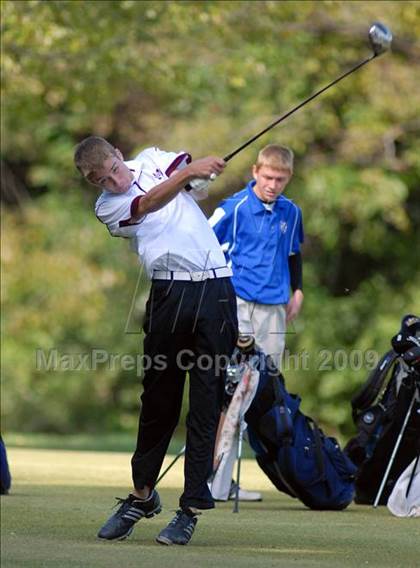 Thumbnail 3 in Benton (IHSA Class 1A Sectional)  photogallery.