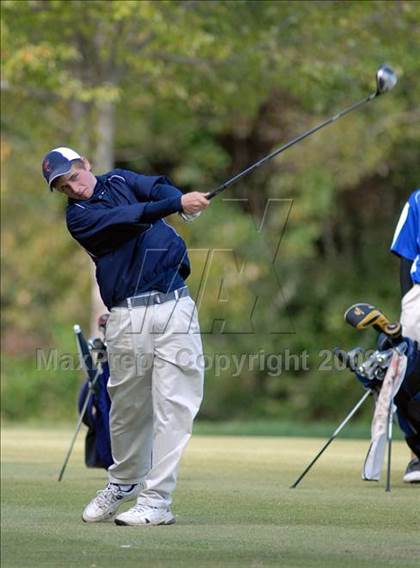 Thumbnail 1 in Benton (IHSA Class 1A Sectional)  photogallery.